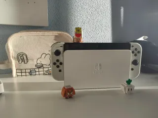 Nintendo Switch OLED Blanca Completa