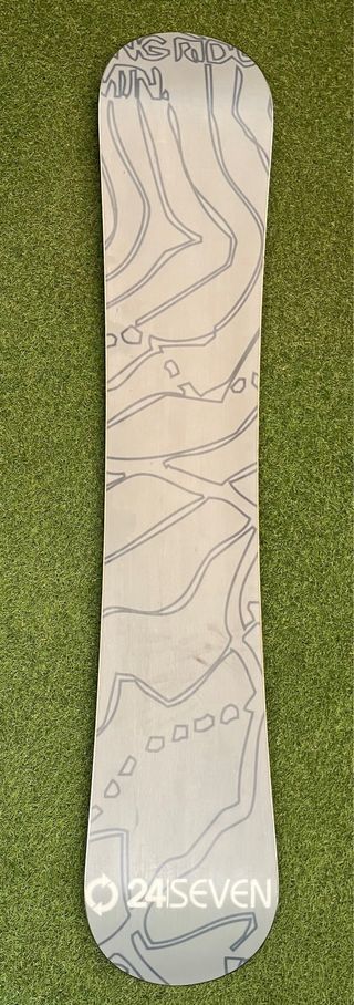 Tavola da snowboard 24 Seven con attacchi