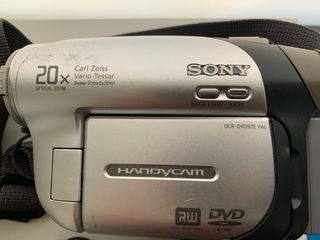 2 Videocámaras Sony Handycam DVD