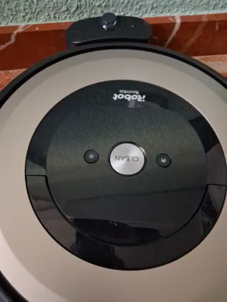 Robot Aspirador Roomba iRobot