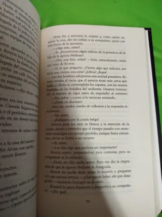 Libro novela negra Donna León Muerte en la Fenice