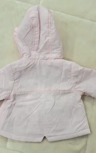 Giacca a vento bimba rosa con fiocchi