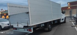 Renault Master Chasis Cabina con CAJA ABIERTA 2.3