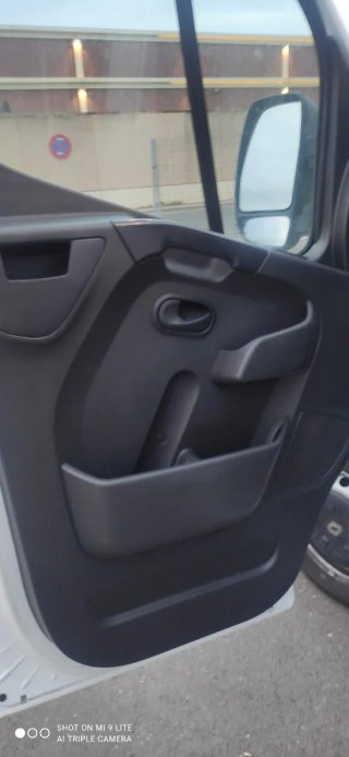 Renault Master Chasis Cabina con CAJA ABIERTA 2.3