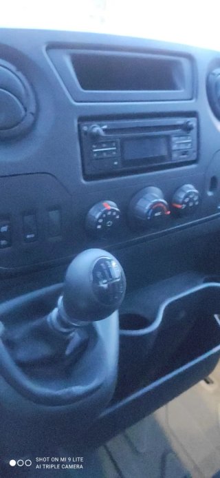 Renault Master Chasis Cabina con CAJA ABIERTA 2.3