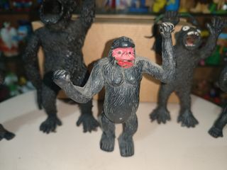 Lote figuras gorilas king kong kiosco años 70 80