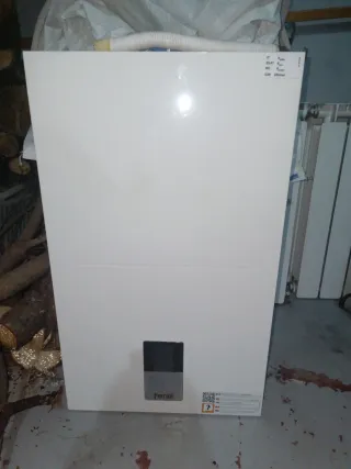 Caldera de gasFerroli BlueHElix Hitex RRT 28C