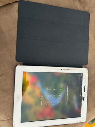 iPad 4 generacion 10.3.3(14G60)