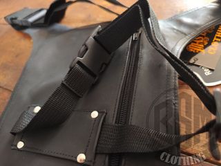 Cosciale da moto borchia Harley-Davidson laterale