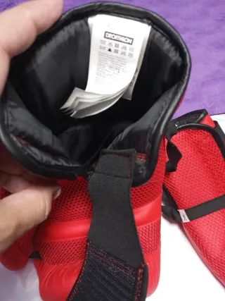 Guantes y espinilleras Kickboxing Buddha