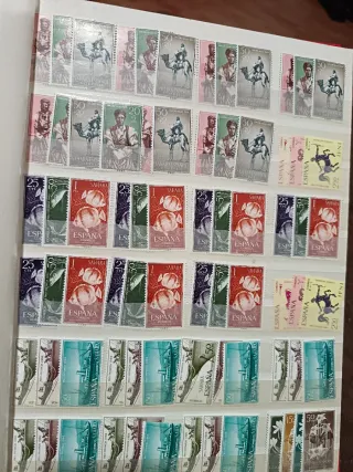 Álbum Sellos Antiguos España Marruecos