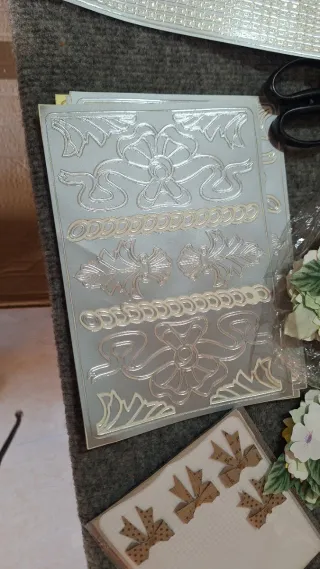 Lote Scrapbooking: Mariposas, Marcos y Más