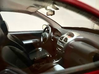 Peugeot 206 GTI Otto 1:18 Rojo