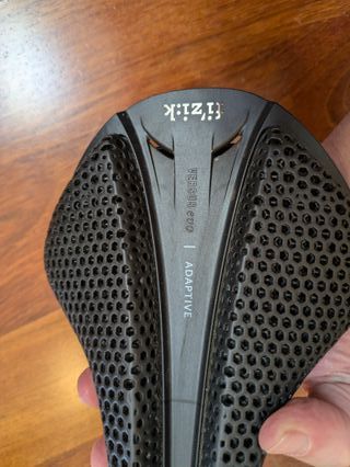 Sillin FIZIK VERSUS EVO ADAPTATIVE 149MM