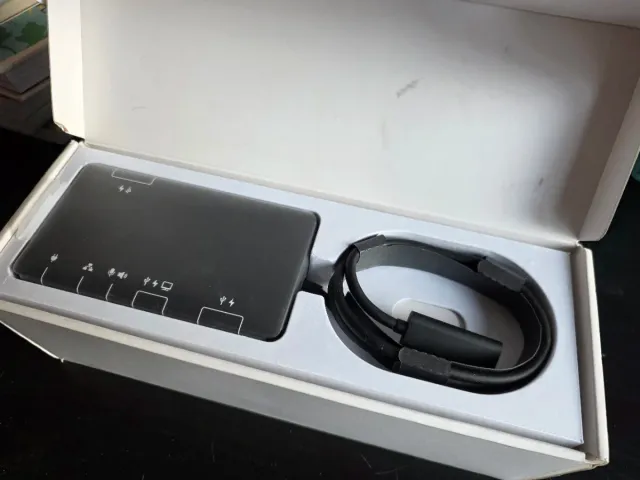 Microsoft Surface Dock 2