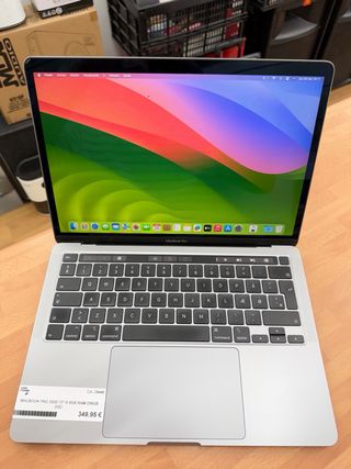 MacBook Pro 2020 13” i5 8GB RAM 256GB SSD