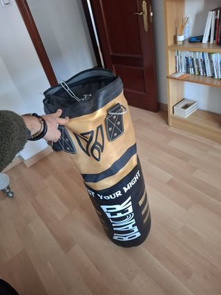 Saco de Boxeo Blacer Oro y Negro