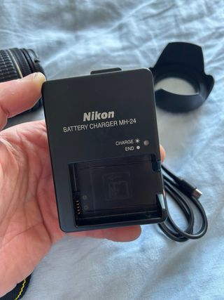 Nikon D3400 + Lente 18-55mm Kit