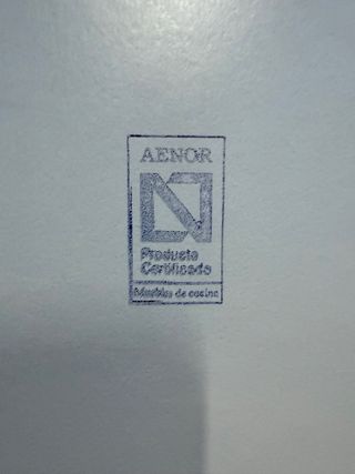 Mueble alto cocina alto brillo AENOR certificado