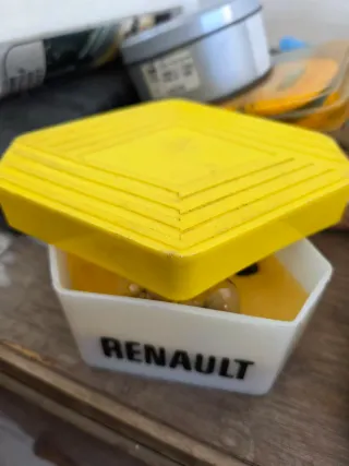 Caja bombillas Renault Vintage