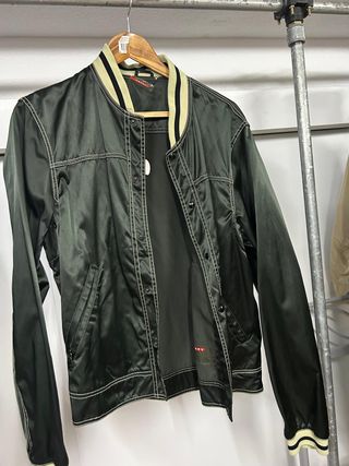 Giubbotto Prada Nero Bomber in Nylon Leggero