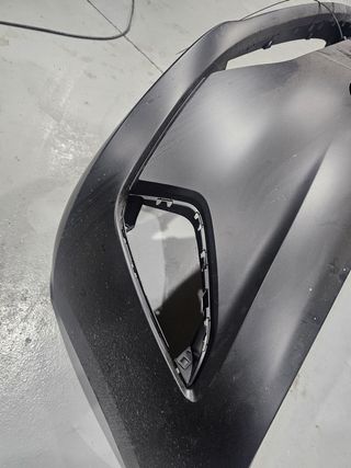 Paragolpes pequeña raja  Ford Fiesta 2015 a 2020