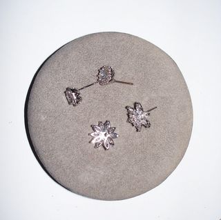 Orecchini luminosi con strass