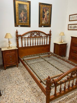 Dormitorio Matrimonio Completo Tallado en Madera