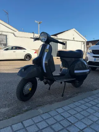 Vespa PX200 Iris Gris