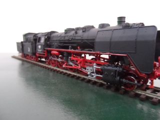 LOCOMOTORA BR 50 DB MAQUETA ITALERI ESCALA HO