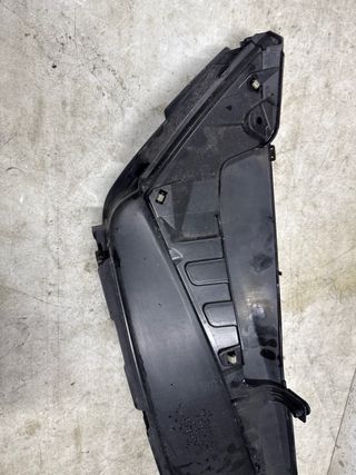 Reposapiés derecho Suzuki Burgman 400 (2009)