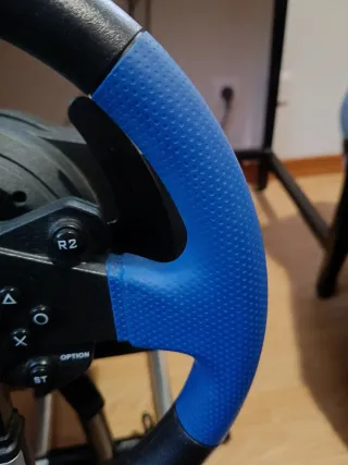 Volante Thrustmaster T150 + Soporte pc ps5 ps4 ps3