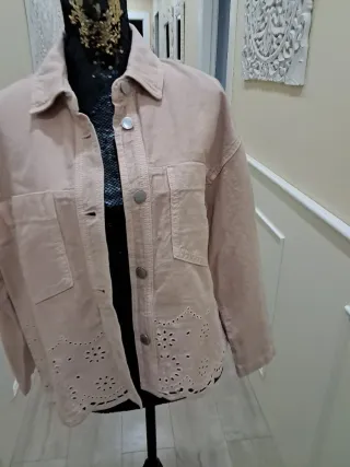 Cazadora vaquera mujer beige