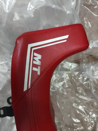 Asiento Mobylette Rojo MT