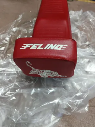 Asiento Mobylette Rojo MT