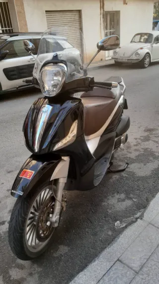 Piaggio Beverly 300