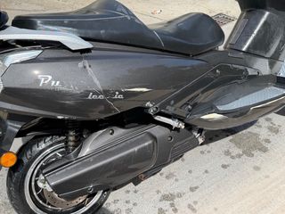 Scooter Eléctrica Efun Puma 100AH, 13.000 KM