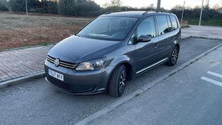 Volkswagen Touran 2012