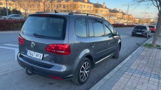 Volkswagen Touran 2012
