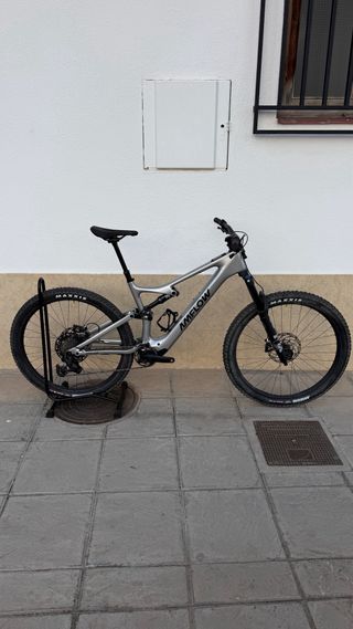 Amflow PL Carbon Talla XL Seminueva