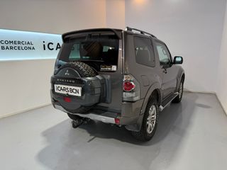 Mitsubishi Montero 2015