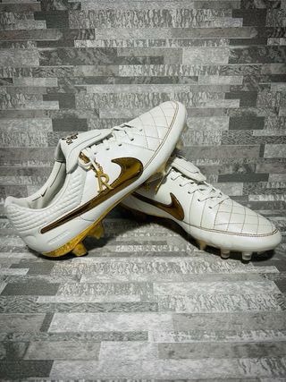 Botas Nike Ronaldinho Oro Talla 43