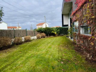 Jardinero en Oleiros, Coruña