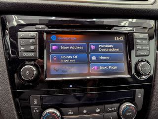 Nissan QASHQAI 1.6 dCi XTRONIC N-CONNECTA