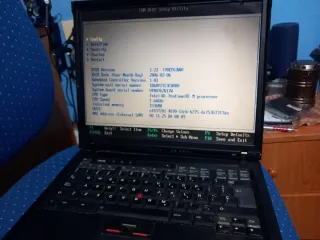 Portátil IBM ThinkPad Negro