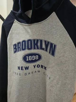 Sudadera Brooklyn New York Gris y Azul