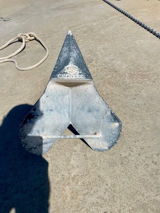 Ancla Delta 16 kg