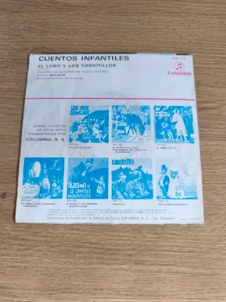 Lote de 3 vinilos pequeños de cuentos infantiles