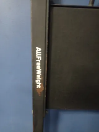 Máquina de Hip Thrust AllFreeWeight