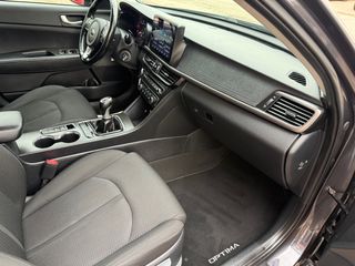 Por 186€ mes KIA Optima 1.7 CRDi VGT Business141CV